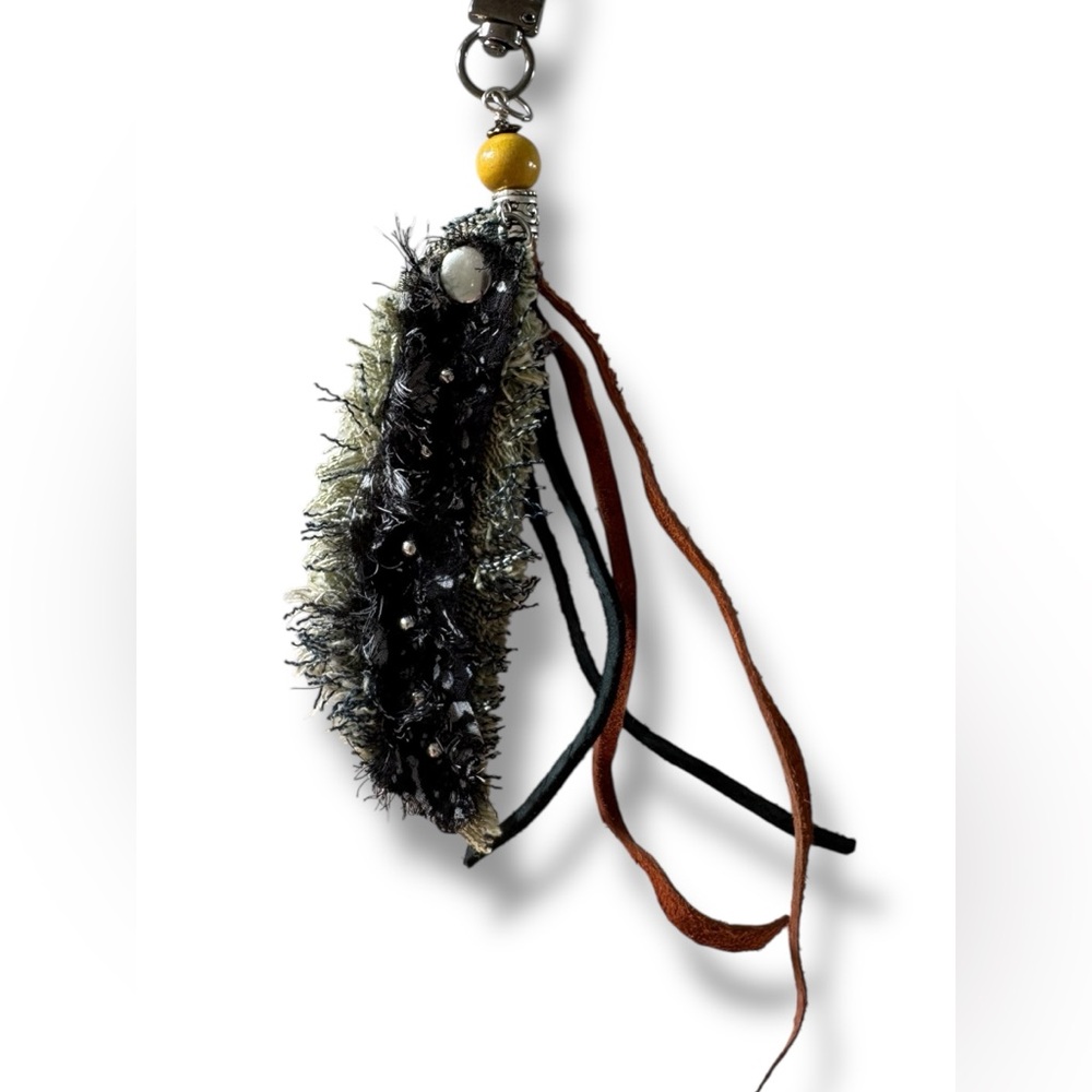 Boho purse feathers tasse, keychain tassel, Denim feather charm, Boho bag charm